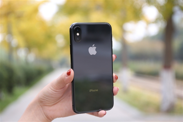 苹果开放iOS系统降级和iPhone降频彻底说拜拜!!!才怪,又关闭了-长沙SEO霜天