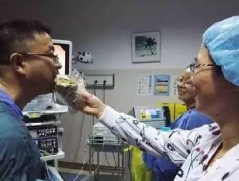 一条朋友圈救了一条命,谢谢你没有放弃我 一条朋友圈救了一条命,谢谢你没有放弃我-长沙SEO霜天